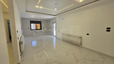 شقة في البنيات - قريب مدارس الحصاد - 105,000 دأ - صورة NaN